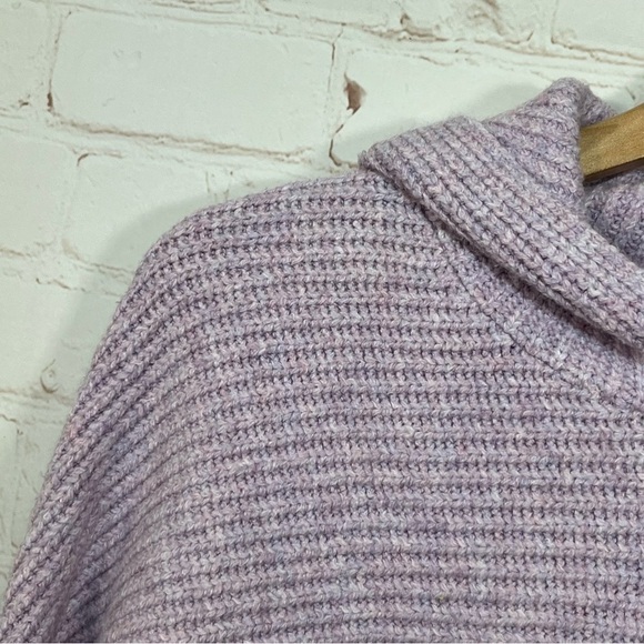 Old Navy Sweater Womens Small Medium Purple Ribbed 3/4 Sleeve Hoodie Sweater - Picture 5 of 12